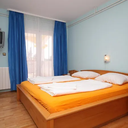 Guest house Double 2235c Peroj